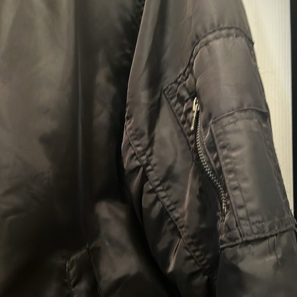 Forever 21 Men’s Hooded Bomber Jacket - Picture 4 of 10